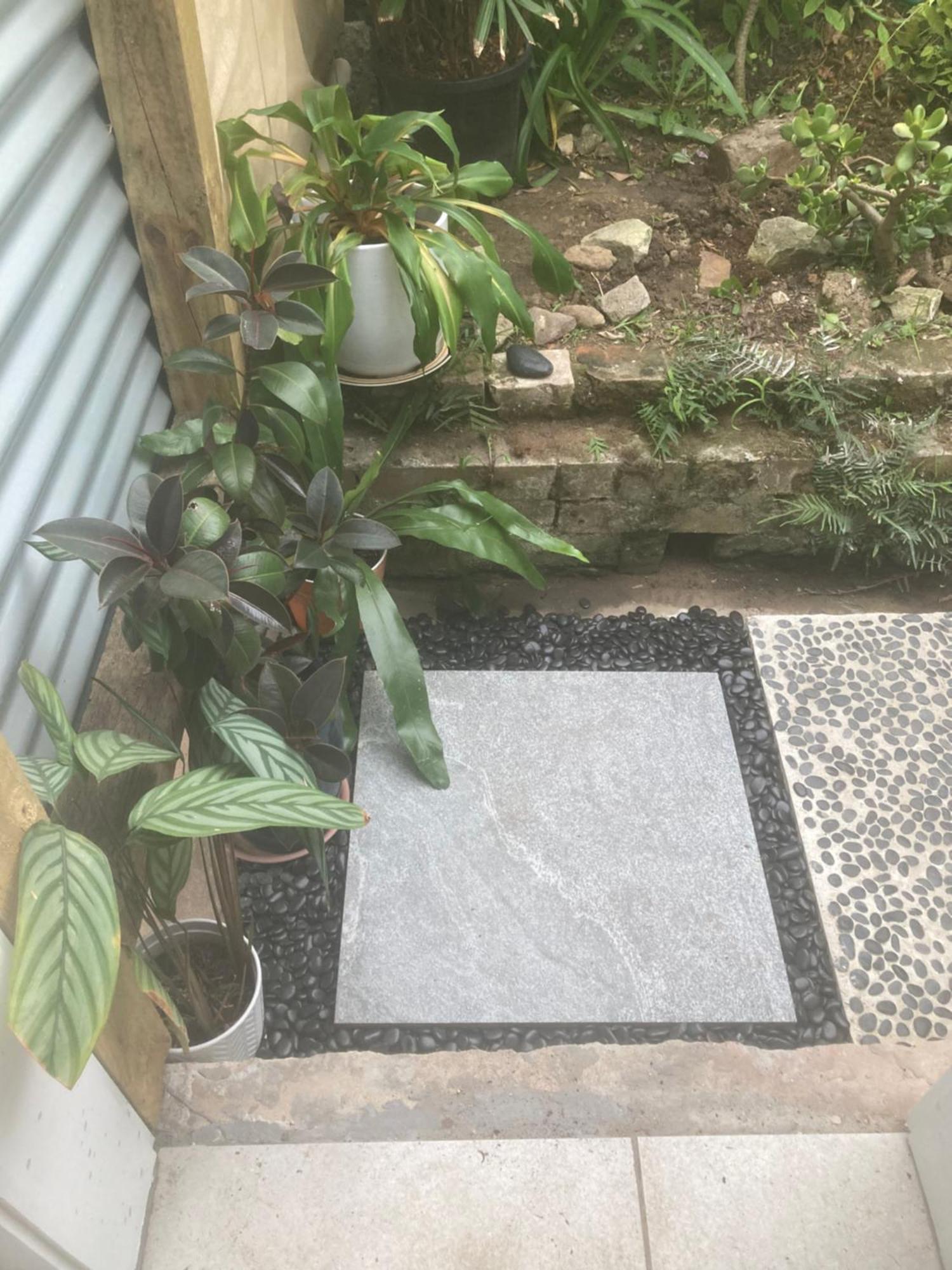 Homestay Little Oasis Garden Manly Vale *
